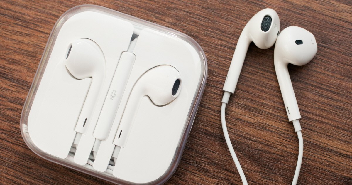 apple earbuds01.jpg?resize=1200,630 - 아이폰 사용자의 98%가 모르고 있는 '이어팟' 숨겨진 기능 (사진 6)