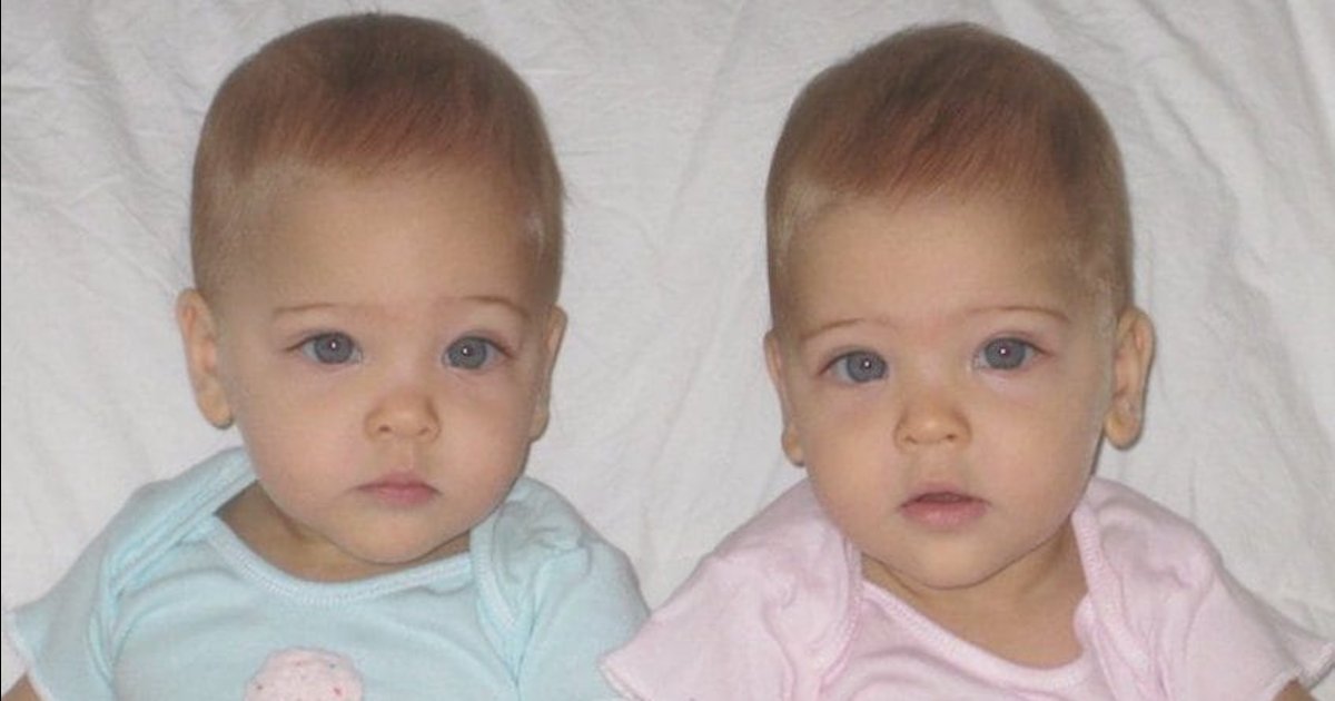 e18486e185aee1848ce185a6 2020 10 12t014402 116 1.png?resize=412,275 - Identical Twins Are Now Being Called 'The Most Beautiful In The World'