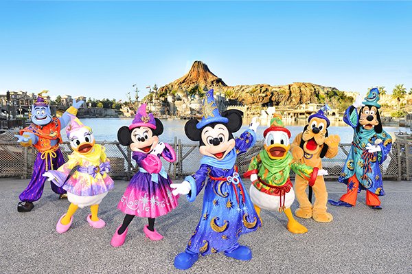 Image result for 東京ディズニー　誕生日祝ってもらう