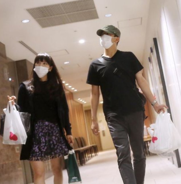 大人気グループperfumeのメンバーたちの彼氏たちは Hachibachi 大人気グループperfumeのメンバーたちの彼氏たちは Hachibachi