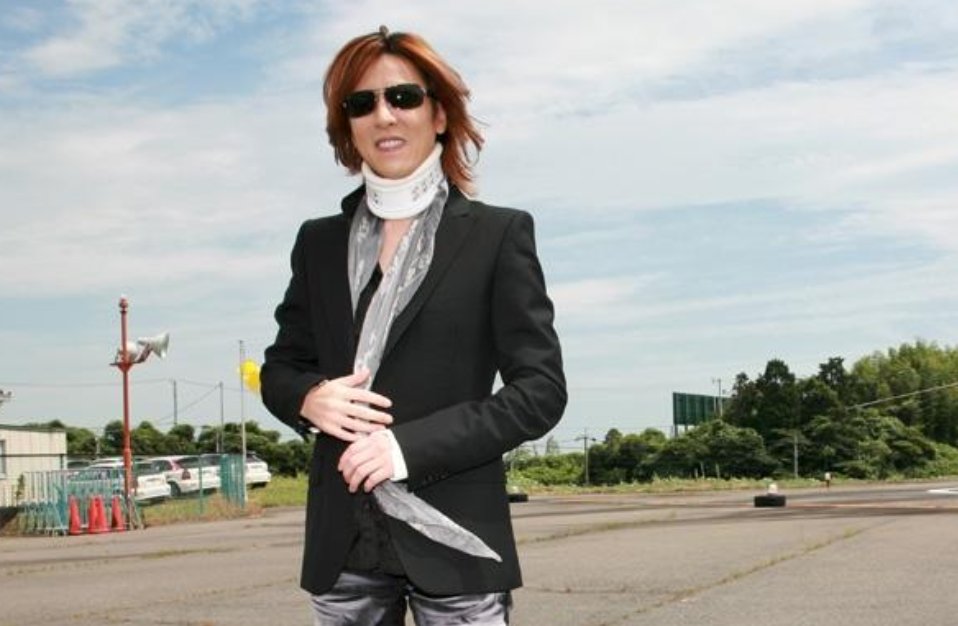 img 5a62fd3a0210d.png?resize=412,232 - 超豪華な自宅を持つXJAPANのyoshikiの年収とは？