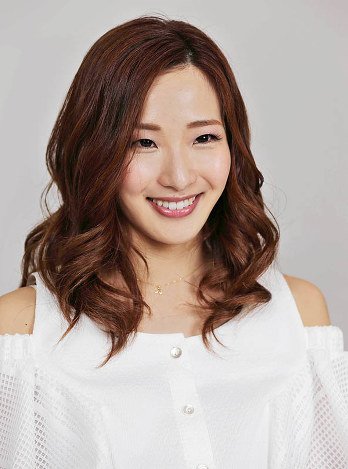 宝塚出身女優蘭乃はなの実家は ベールに包まれたプライベート Hachibachi