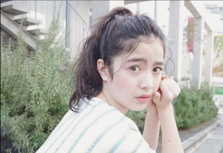 髪の長さ別 丸顔に似合う髪型 ヘアアレンジまとめ Hachibachi 髪の長さ別 丸顔に似合う髪型 ヘアアレンジまとめ Hachibachi