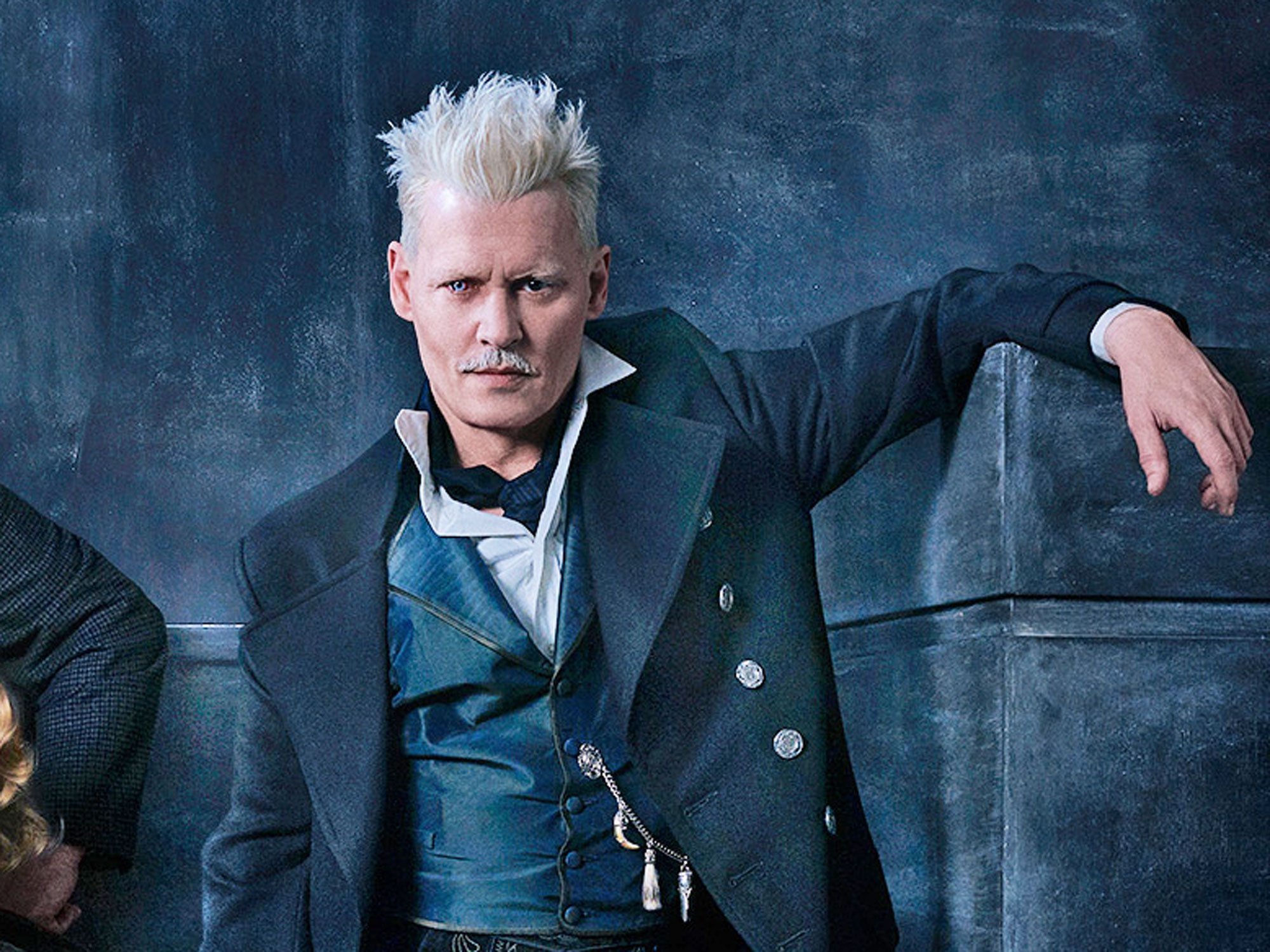 johnny-depp-gellert-grindelwald-fantastic-beasts-sequel-teaser