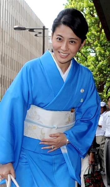 小林麻央の着物姿が綺麗すぎる 綺麗すぎる着物姿を公開 Hachibachi 小林麻央の着物姿が綺麗すぎる 綺麗すぎる着物姿を公開 Hachibachi