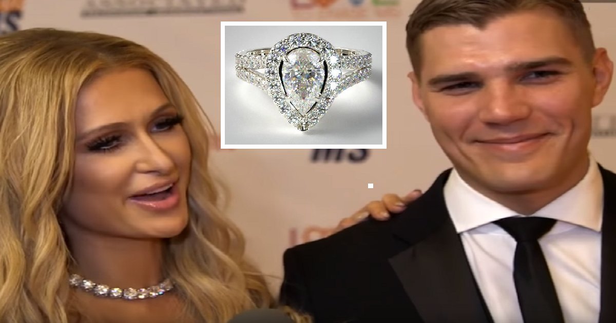 parishilton2 1.png?fit=1024%2C538&ssl=1&strip=all - Paris Hilton ficou noiva e seu anel de noivado é tão caro que os seguranças precisam acompanhá-la para todo canto