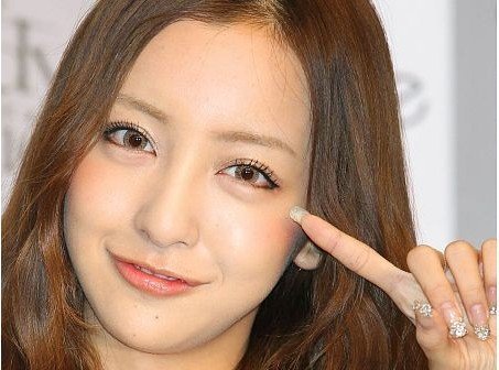 板野友美とtakahiroの関係は 熱愛報道は本当だったのか Hachibachi 板野友美とtakahiroの関係は 熱愛報道は本当だったのか Hachibachi