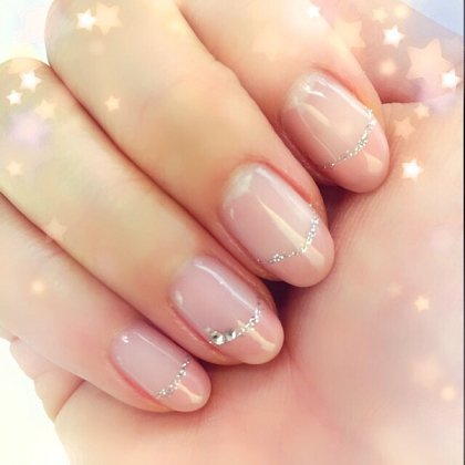thin-nail-color
