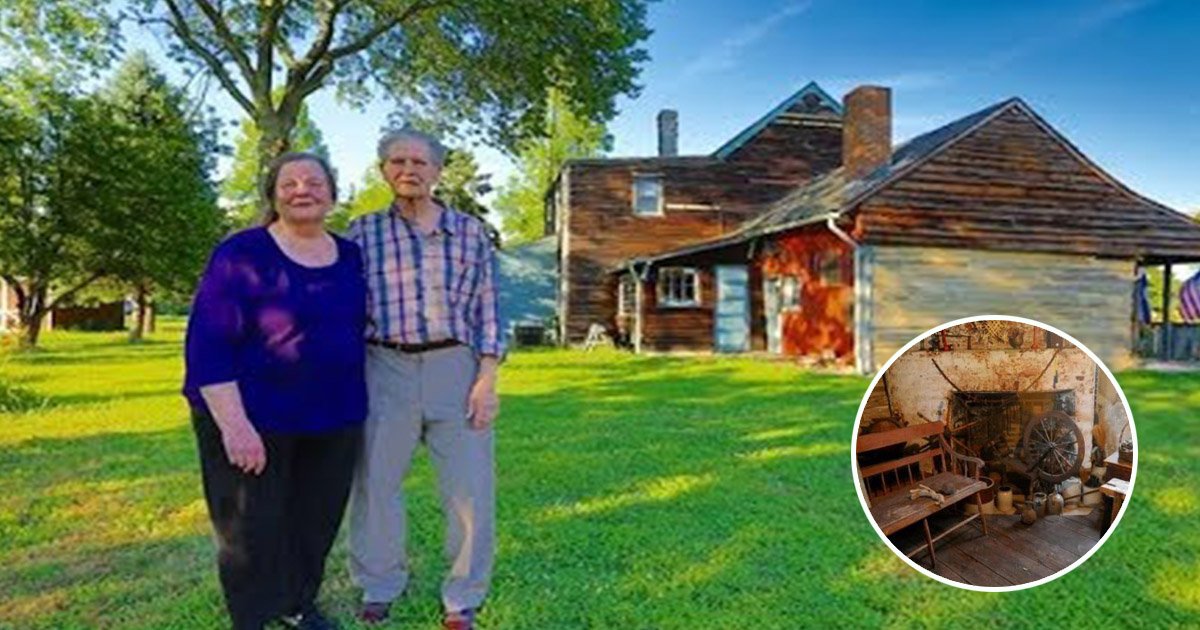 77 2.jpg?resize=412,232 - Un couple désir vendre la plus vieille maison en rondins des États-Unis : "A l'intérieur, c'est un retour dans le passé"