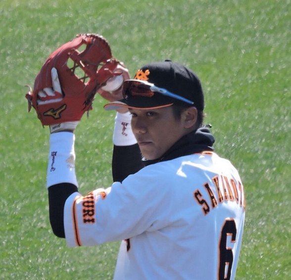 Image result for 坂本勇人 グローブ