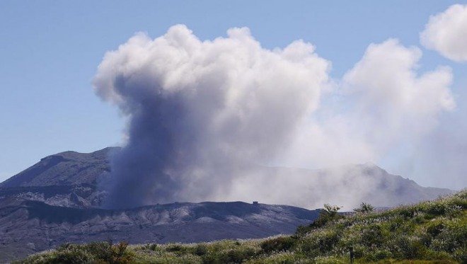 「火山活動が活発」の画像検索結果