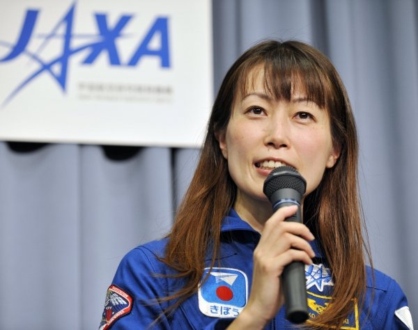 img 5a7b0e01671df.png?resize=1200,630 - 山崎直子が宇宙に行くまでの道のりとは！？離婚の原因は何？