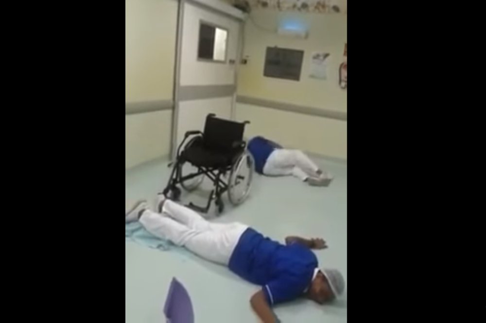 untitled 24.png?resize=1200,630 - Funcionários de hospital são demitidos após vídeo de funk feito no trabalho parar no YouTube