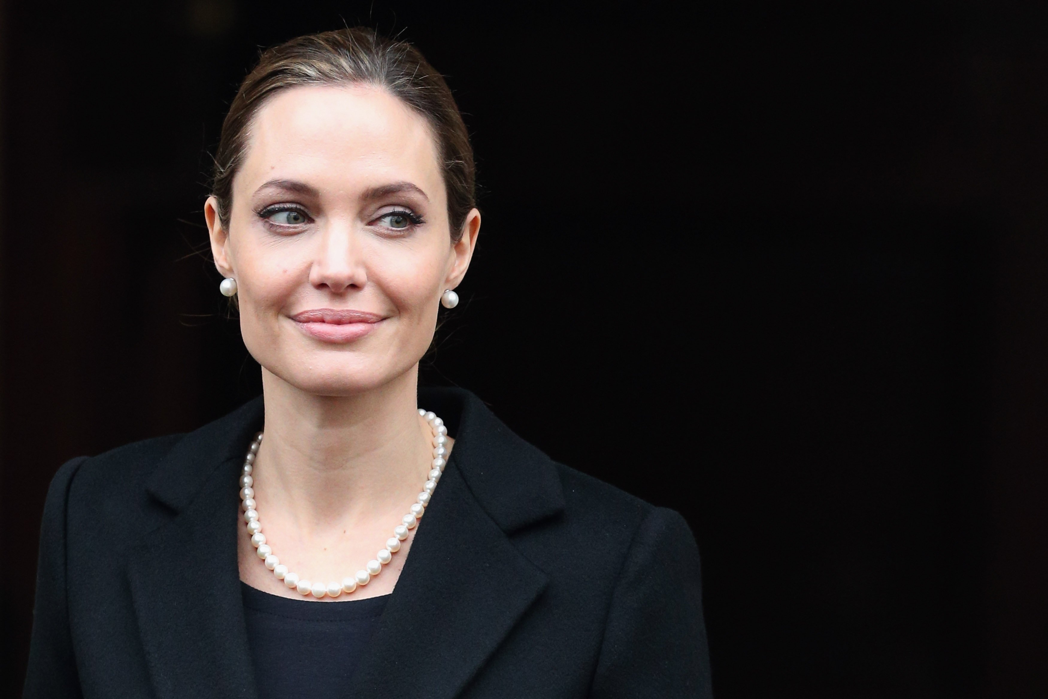 angelina jolie.jpg?resize=412,232 - Angelina Jolie revela quando foi sua última tentativa de salvar seu casamento