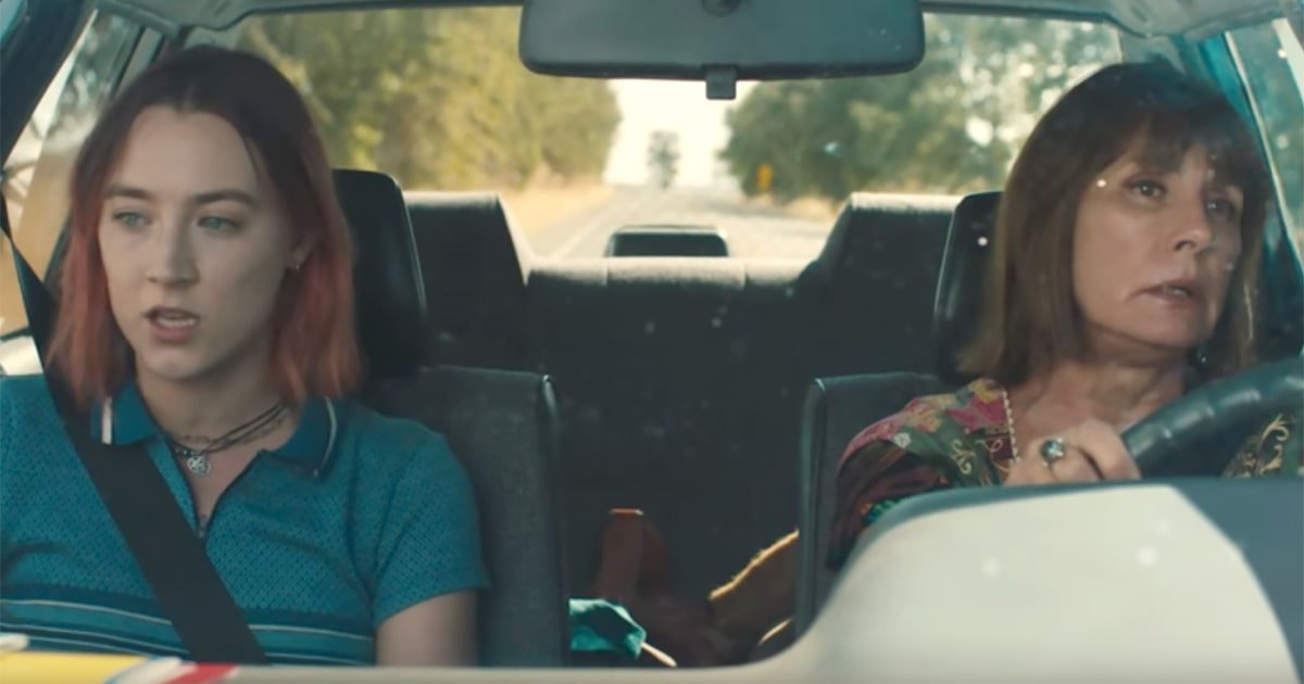 lady bird trailer watch 9bbb62e6 0038 42b5 9fee 886ebd26fee6.jpg?resize=412,232 - Cinco filme sobre mães e seus filhos que você deveria assistir