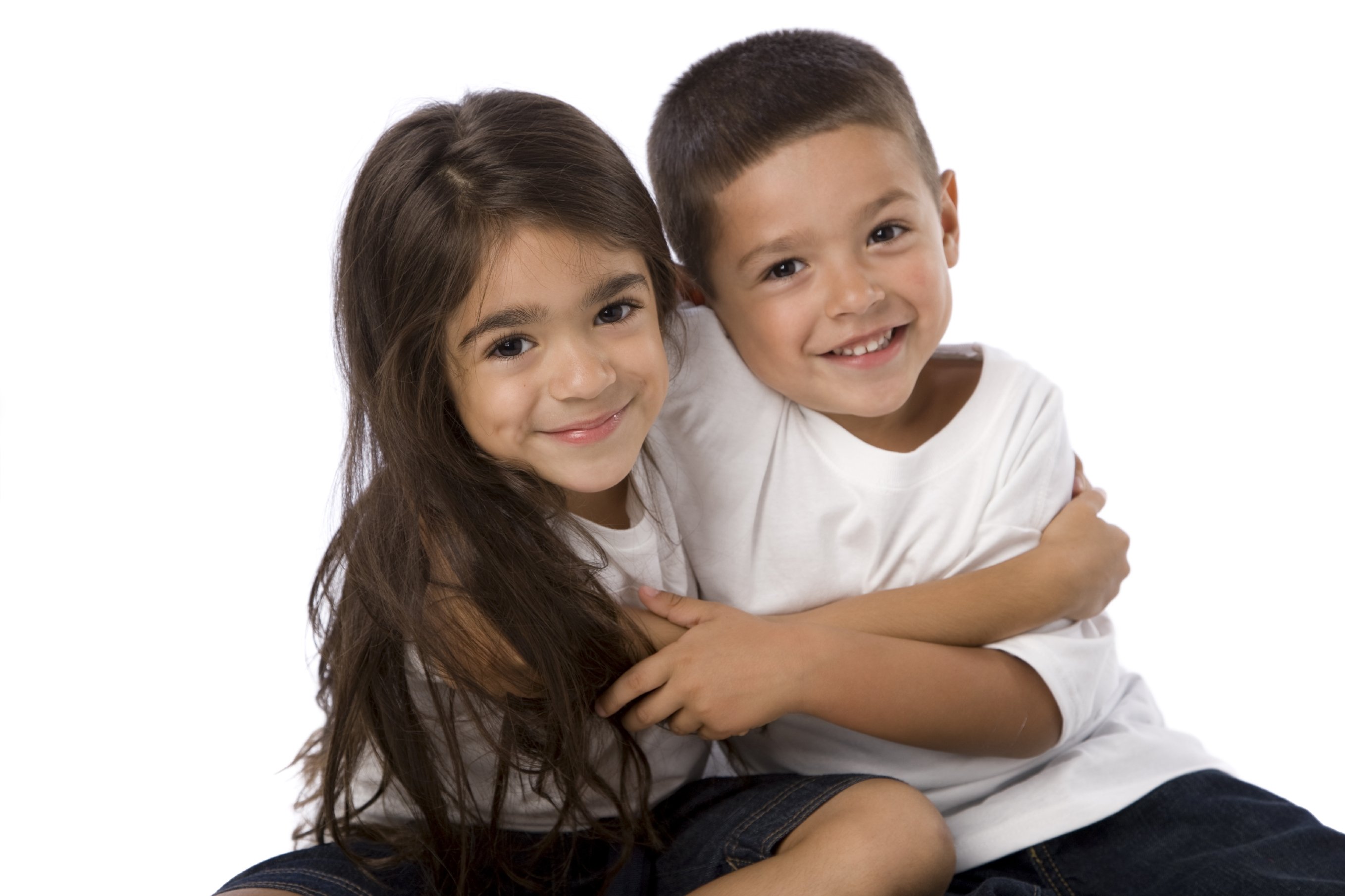 siblings 1.jpg?resize=412,232 - Confira o lindo texto de Bruna Estrela, "Tenham filhos" que viralizou na internet