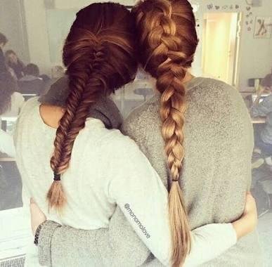 女子力up ヘアアレンジの幅が広がるフィッシュボーンの編み方まとめ Hachibachi 女子力up ヘアアレンジの幅が広がるフィッシュボーンの編み方まとめ Hachibachi