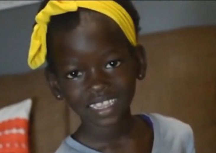 adoptée-fille-ouganda-révèle-énorme-secret-après-apprentissage-anglais-3
