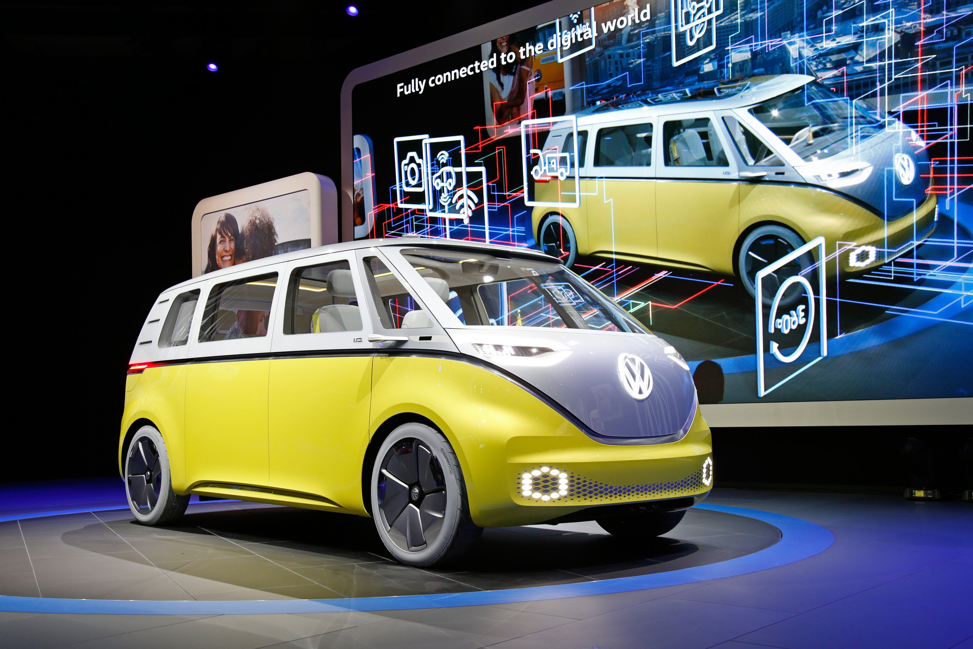 volkswagen i d buzz 2017 2.jpg?resize=1200,630 - Volkswagen anuncia o retorno da Kombi: ela será elétrica com design futurista