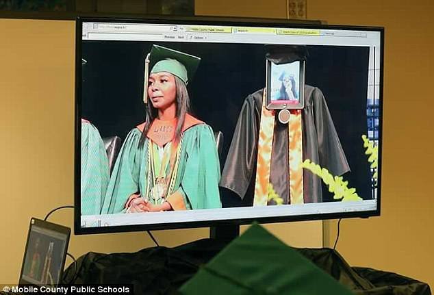 From her hospital conference room, Pettway and her family tuned in to the ceremonyÂ 