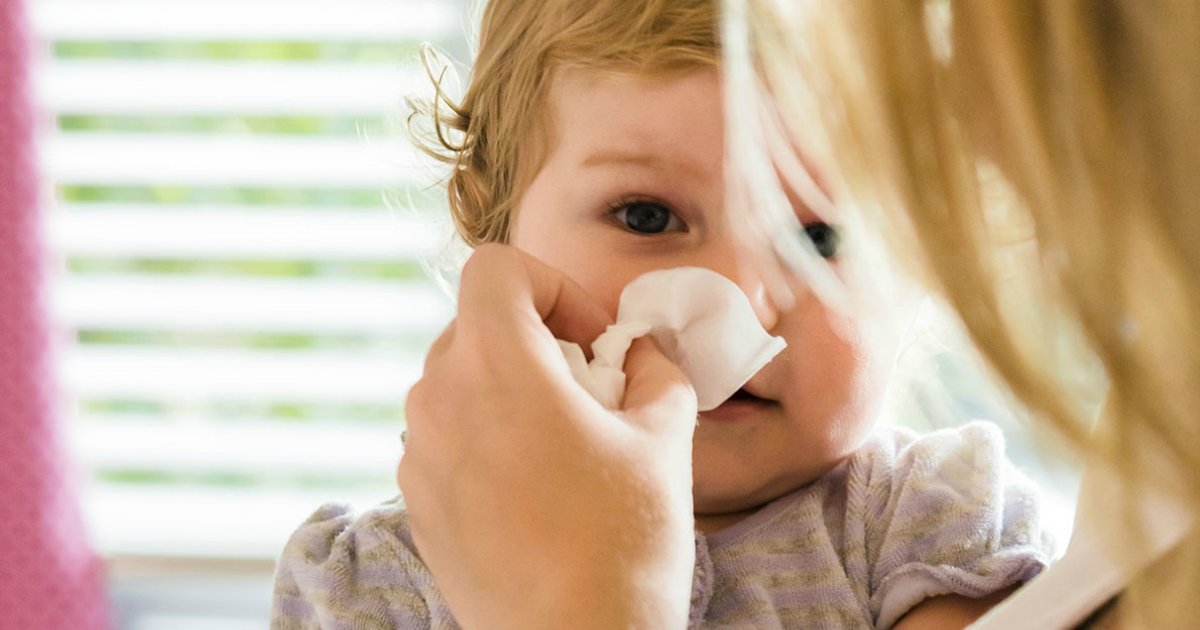 babywithflu.png?resize=412,232 - 4 cuidados essenciais para quando seu filho está gripado