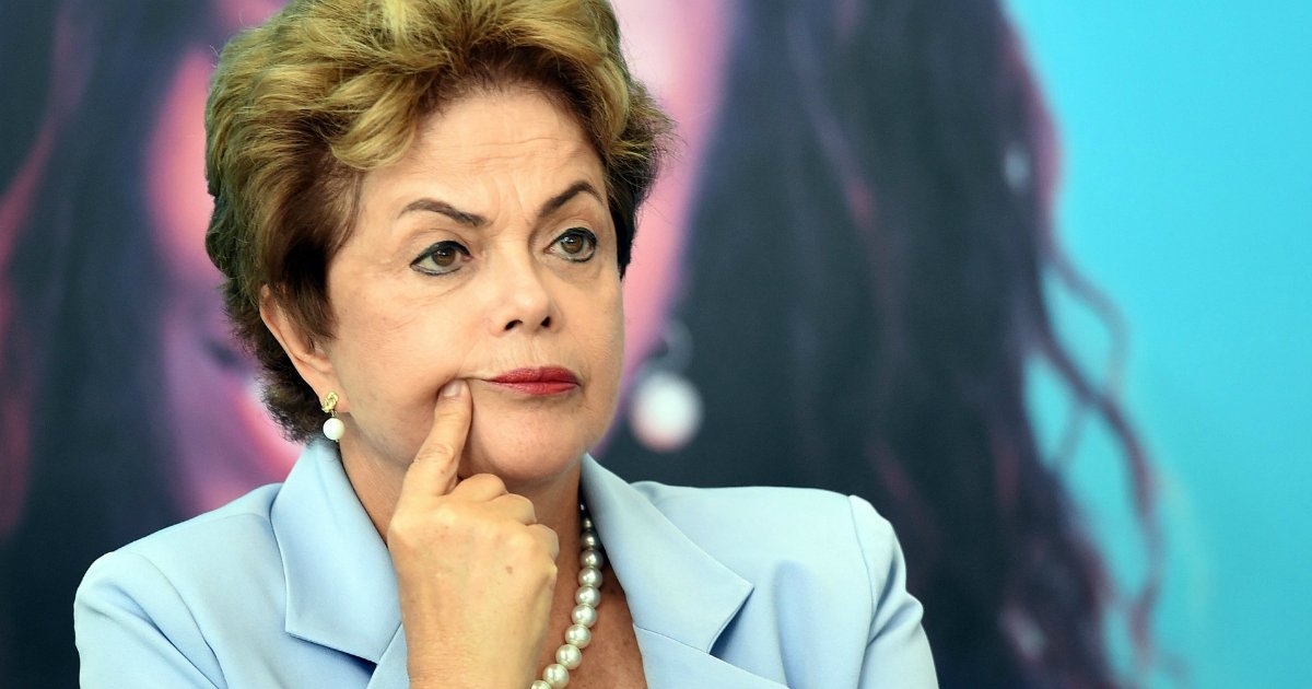 dilma presida.png?resize=412,275 - Dilma Rousseff alfineta Temer e publica vídeo irônico