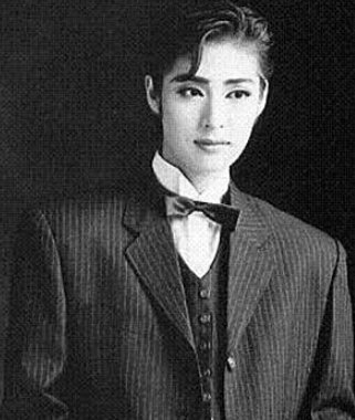 あの女優さんも 宝塚出身 の芸能人が豪華すぎる Hachibachi あの女優さんも 宝塚出身 の芸能人が豪華すぎる Hachibachi