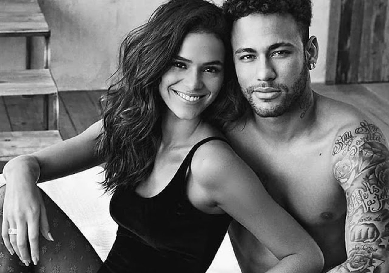 bruna marquezine neymar 3 copia.jpg?resize=412,232 - 8 casais de famosos que estrelaram juntos campanhas publicitárias para o Dia dos Namorados