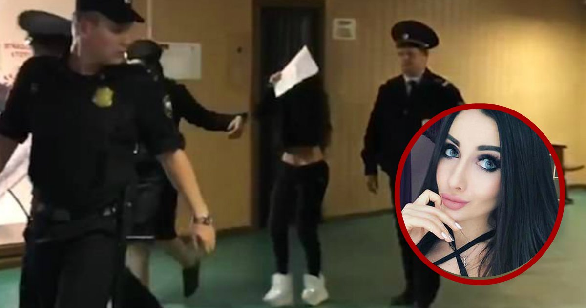 russian model arrested.jpg?resize=1200,630 - Cette mannequin a été arrêtée pour avoir offert une chose inappropriée aux policiers après les avoir griffés et frappés