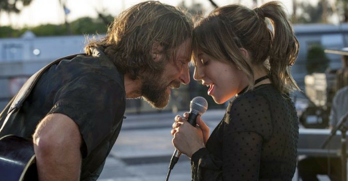 a star is born festival de veneza.jpg?resize=412,275 - Lady Gaga protagonizará una película dirigida por Bradley Cooper, aquí te mostraremos todo lo que debes saber