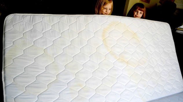 check mattress for urine stains to clean it