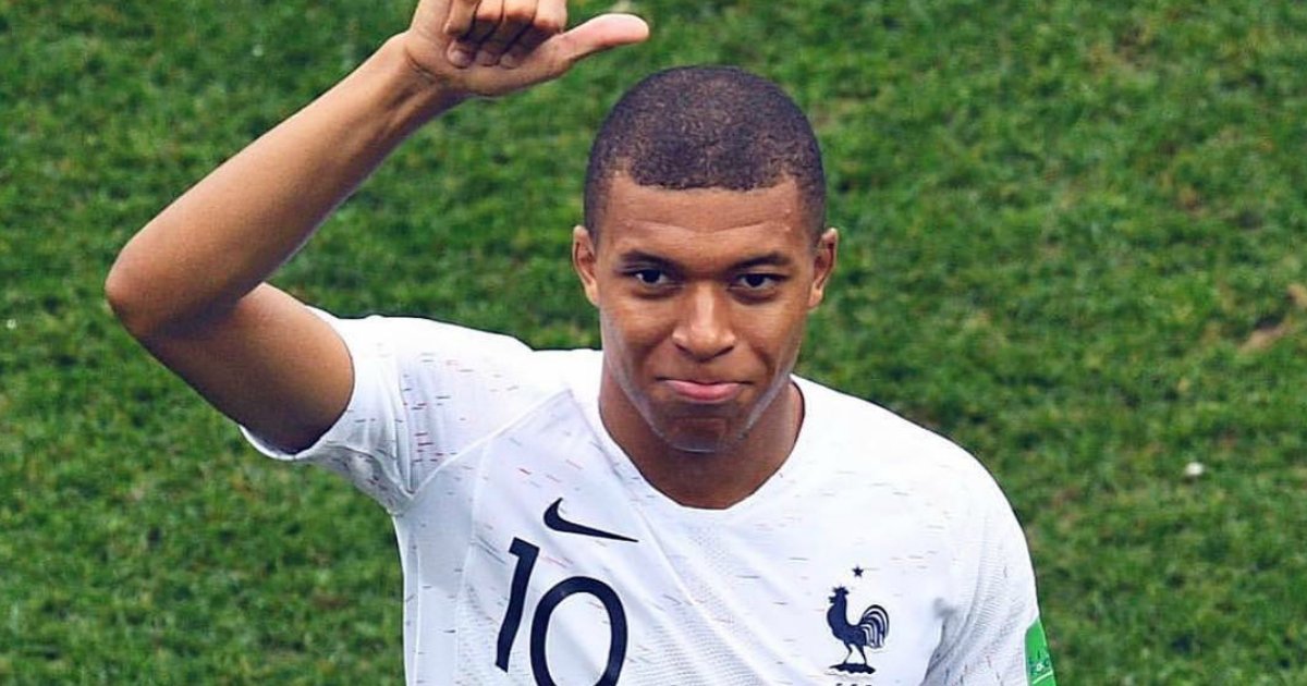 mbappe.png?resize=412,232 - Mbappé responde comentário de Pelé e dá show de humildade