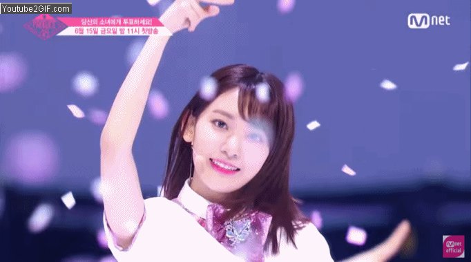 180805 101.gif?resize=412,275 - 什麼你還沒追PRODUCE 48？日韓選秀大戰，鎖定這些人立馬跟上進度！