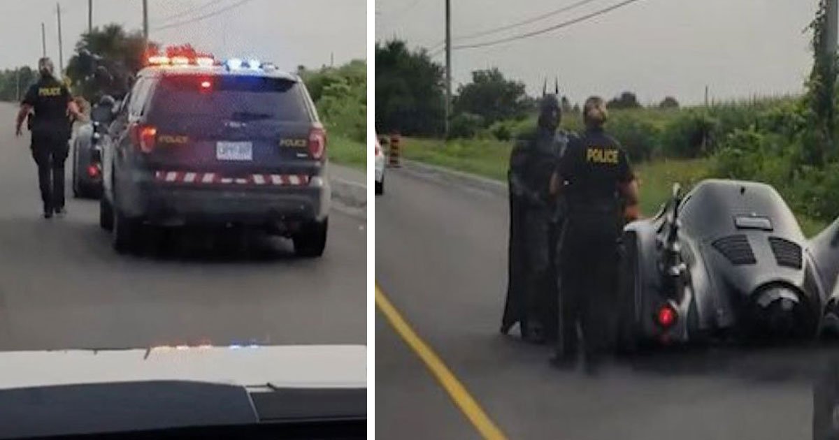 batman canada pull over police.jpg?resize=1200,630 - Momento hilariante quando "Batman" é parado pela polícia registrado em vídeo