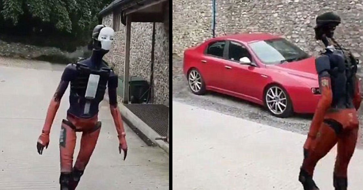 human like robot adam5.jpg?resize=1200,630 - Realistic Human-Like Robot Caught On Camera Walking Up A Driveway