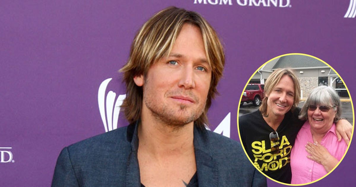 keith urban.jpg?resize=1200,630 - Woman Helped A Man Short On Cash To Pay For His Snacks Without Even Realizing He Is Keith Urban