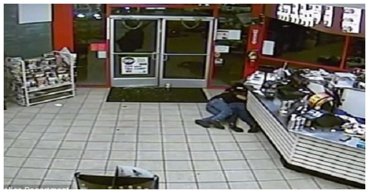 shooting.jpg?resize=412,275 - Hero Firefighter And Another Brave Man Shield Innocents At A New Mexico Store During Shooting