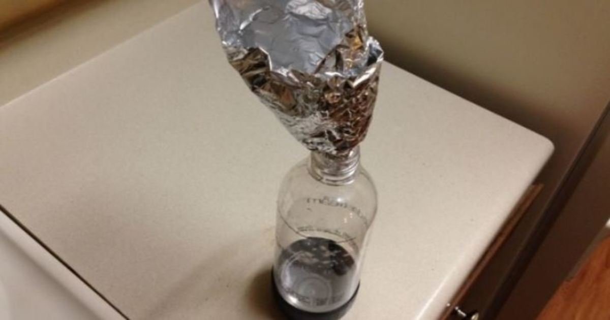 20 21.jpg?resize=412,275 - 15 Aluminum Foil Life Hacks You Didn’t Know About