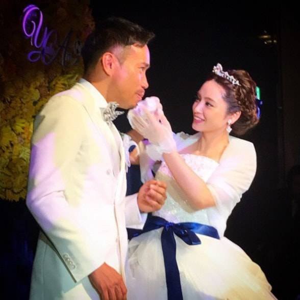 平愛梨の旦那は長友佑都 二人の結婚までの馴れ初めや交際期間について調査 Hachibachi 平愛梨の旦那は長友佑都 二人の結婚までの馴れ初めや交際期間について調査 Hachibachi