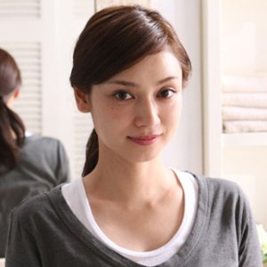 平愛梨の旦那は長友佑都 二人の結婚までの馴れ初めや交際期間について調査 Hachibachi 平愛梨の旦那は長友佑都 二人の結婚までの馴れ初めや交際期間について調査 Hachibachi