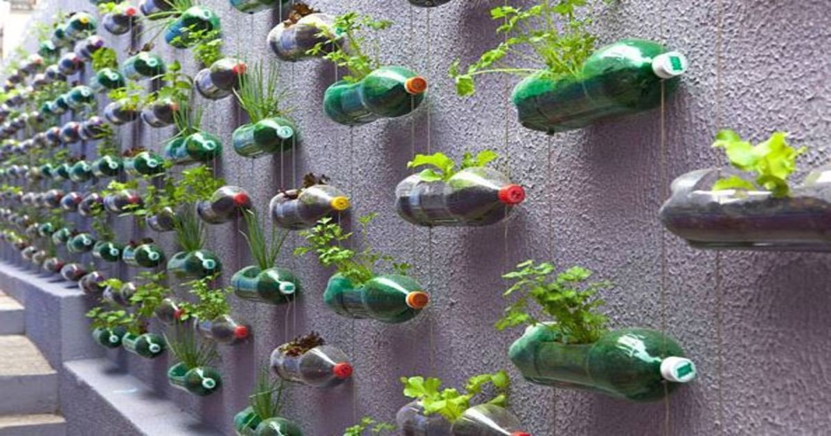 7 163.jpg?resize=412,232 - 23 Creative Ways To Recycle Old Plastic Bottles