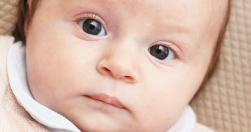 Résultat d'image pour Les bébés à grosse tête sont plus intelligents, selon la science