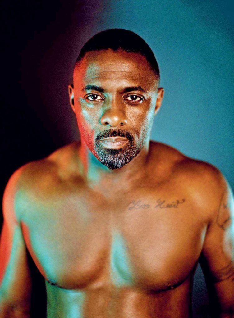idris elba details 1 753x1024.jpg?resize=1200,630 - Idris Elba a été élu l'homme le plus sexy du monde. On vous explique pourquoi en images.