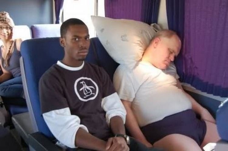 44 Incredibly Funny Pictures That Will Make You Smile - Not everyone is happy being in first class.