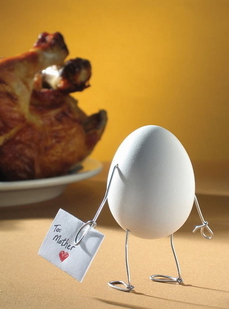 44 Incredibly Funny Pictures That Will Make You Smile - This egg was too late...