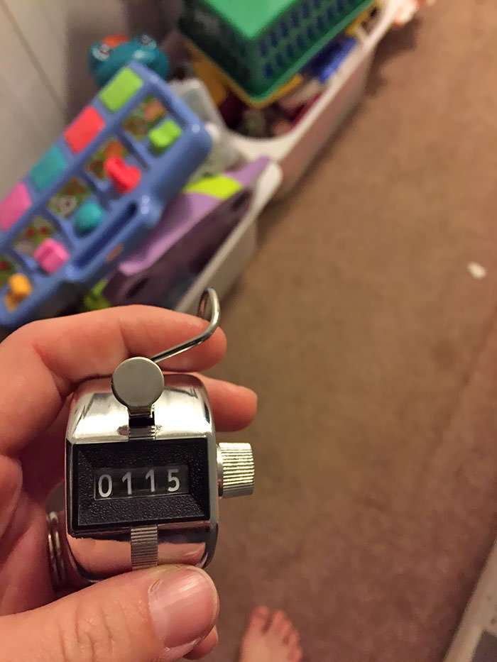 Kept Track Of How Many Times My 3-Year-Old Asked Me “Why?” In One Day