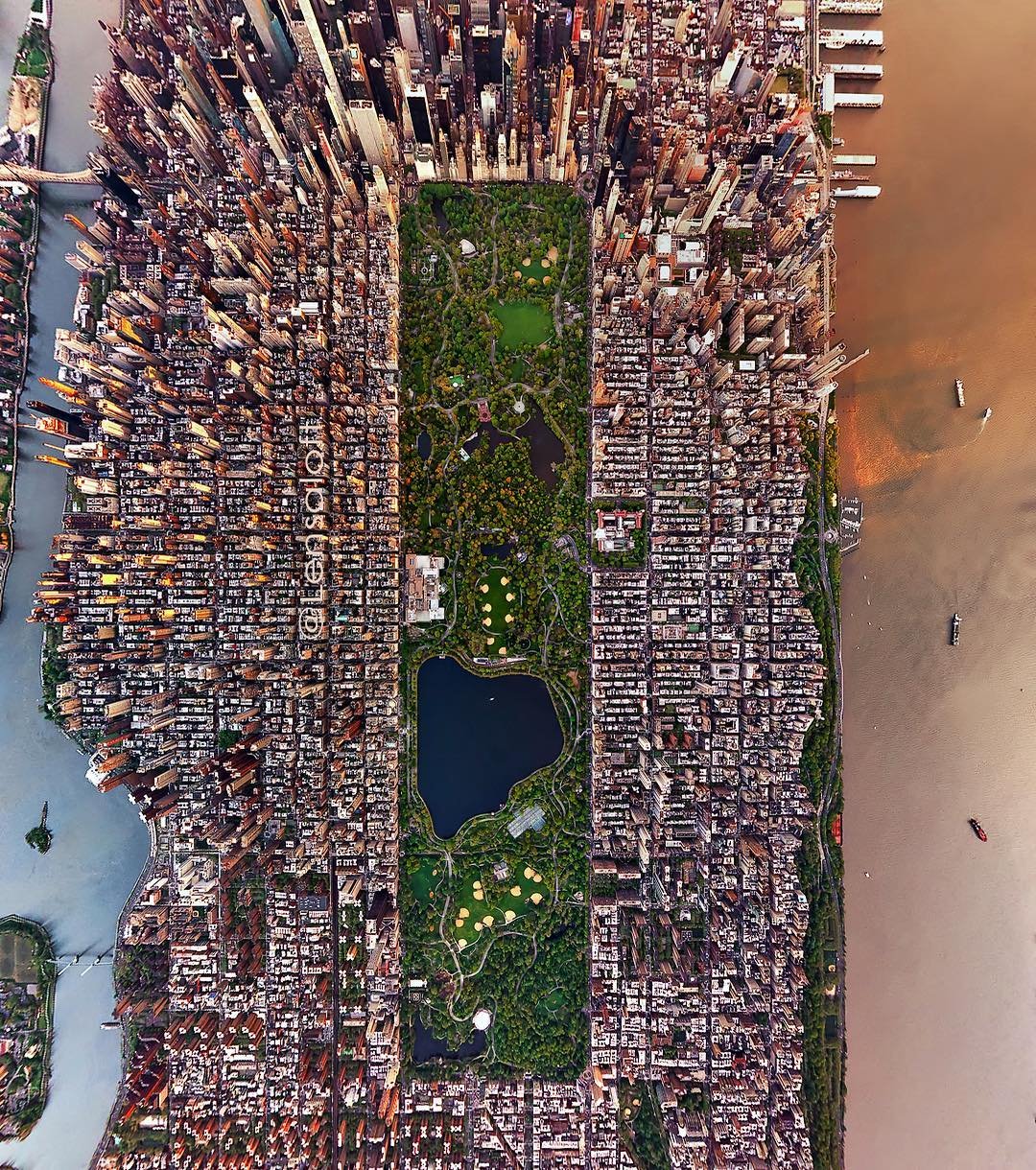 andrew griffiths new york photos aeriennes 9.jpg?resize=1200,630 - Ces 20 vues aériennes de New York sont à couper le souffle