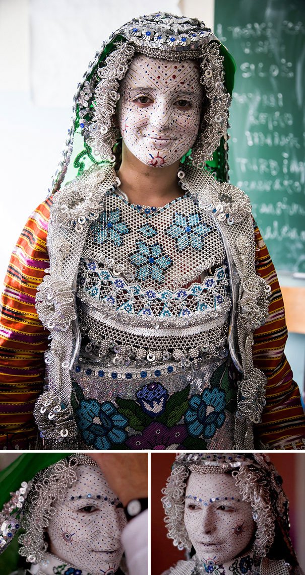 Voici à quoi ressemblent les tenues de mariage dans le monde entier (30 images)
