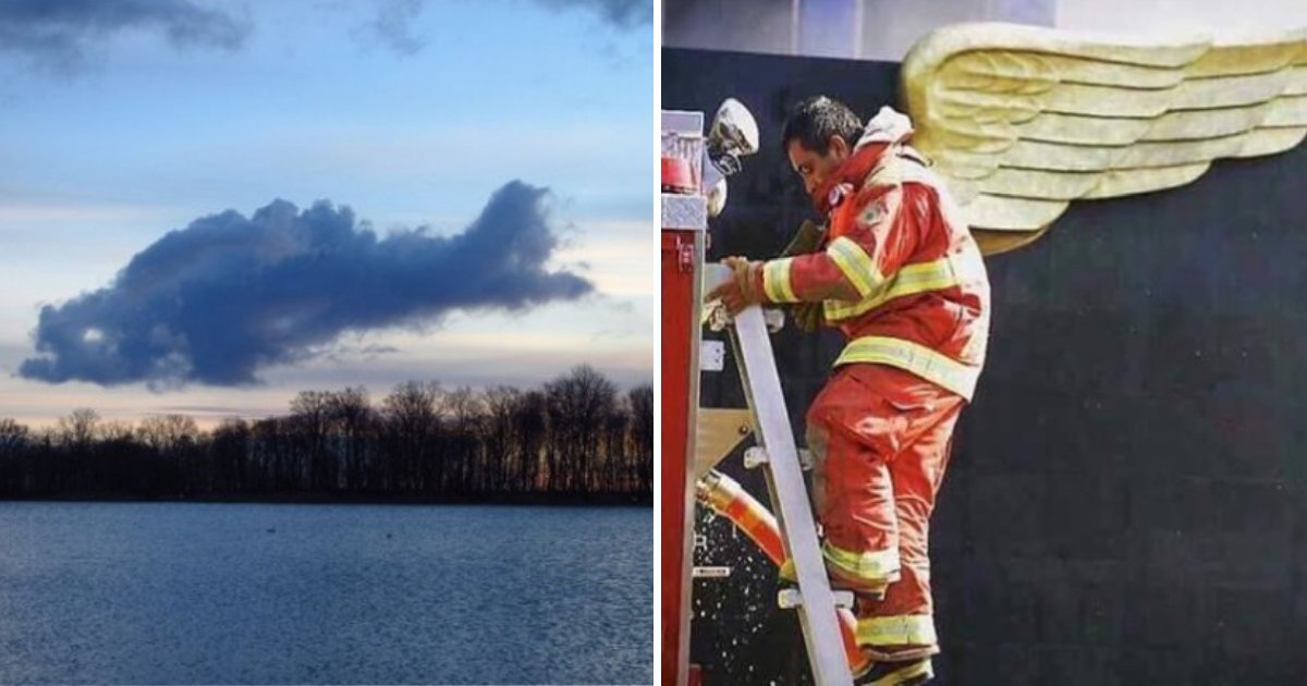 coincidence photos.png?resize=412,275 - Une galerie de 13 photos prisent au parfait moment est digne d'être exposée dans un musée