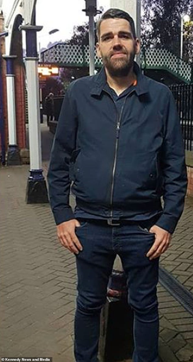 Matthew also now hits the gym four times a week, doing a combination of cardio and weightlifting to tone up his body